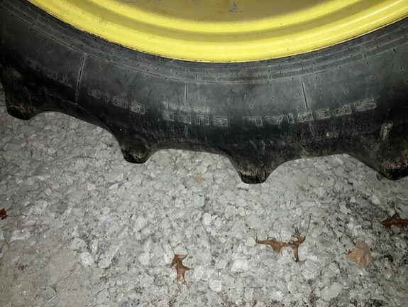 2012 John-Deere 8310R