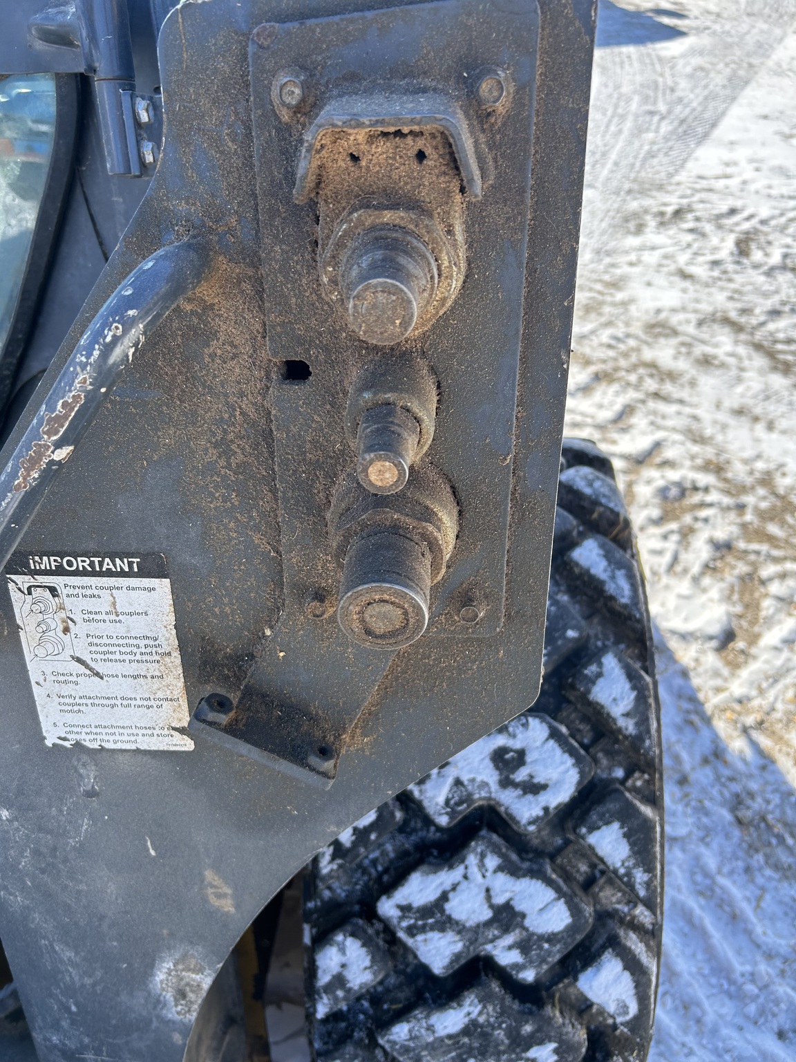 2019 John Deere 320G Image 10