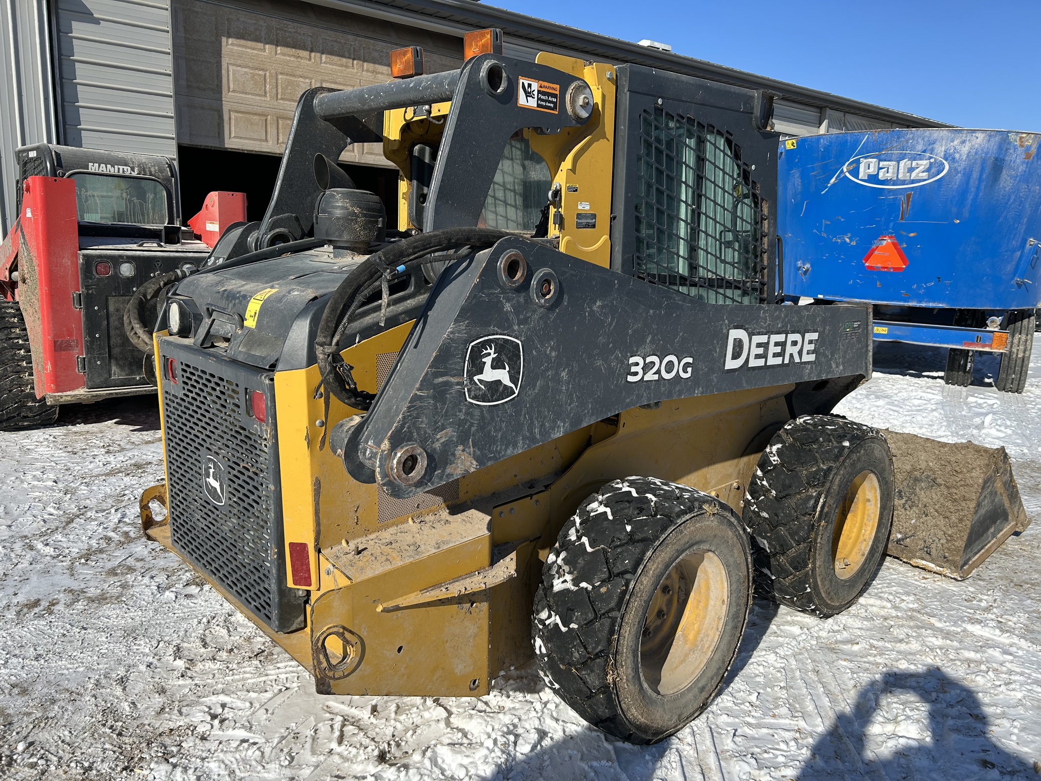 2019 John Deere 320G Image 7