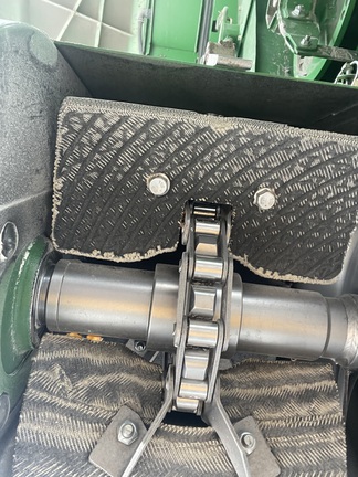 2013 John Deere S670 (19th thumbnail)