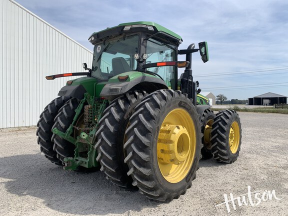 Photo of 2025 John Deere 8R 280
