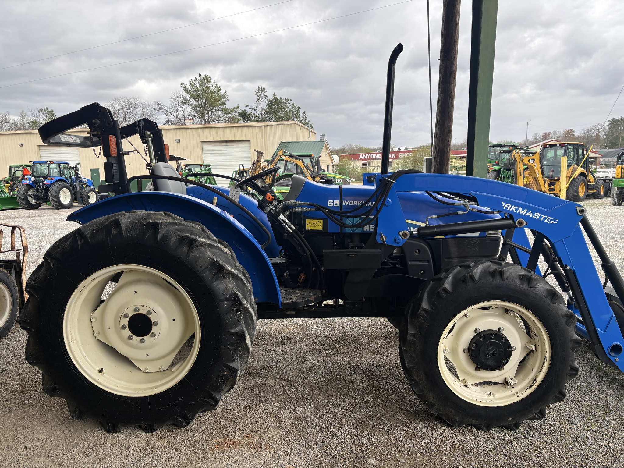 2015 New Holland Workmaster 65