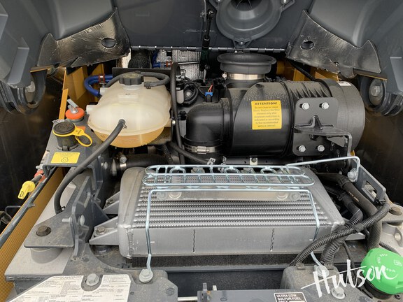 Photo of 2025 John Deere 335 P