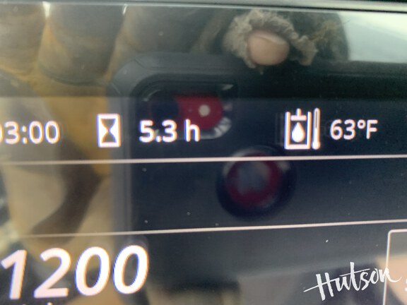 Photo of 2025 John Deere 335 P