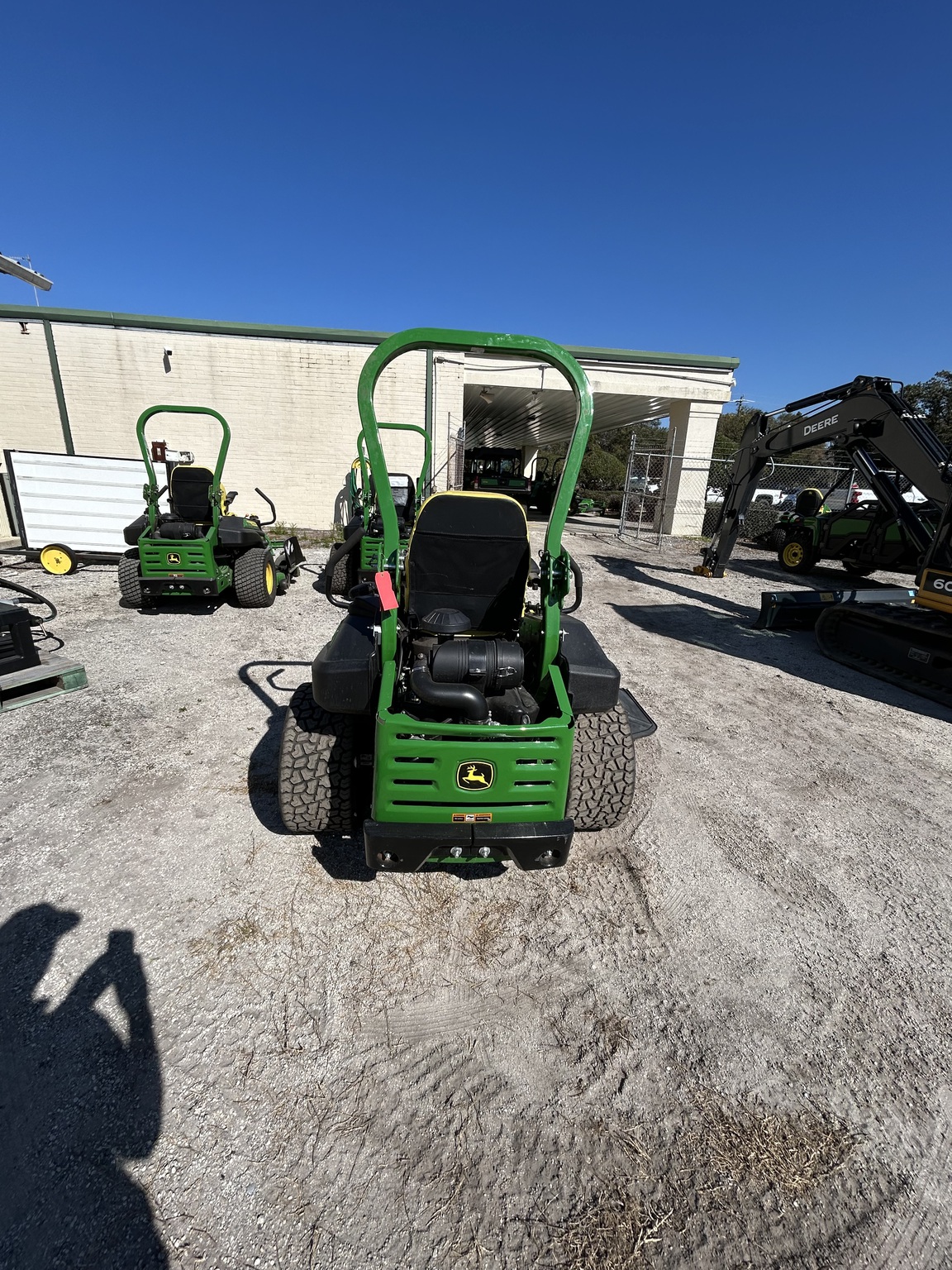 2024 John Deere Z930M Image 4