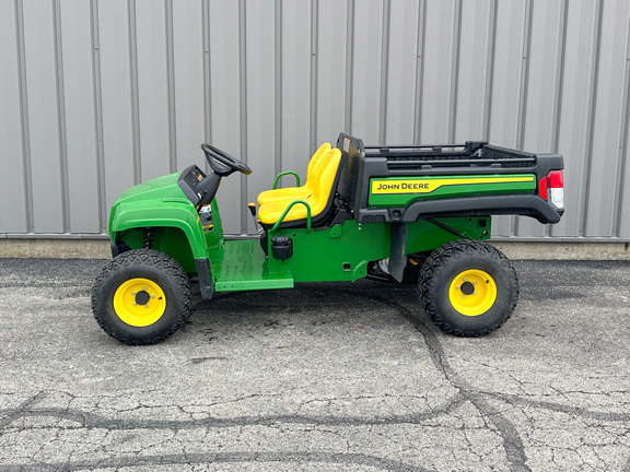 2025 John-Deere TX 4X2