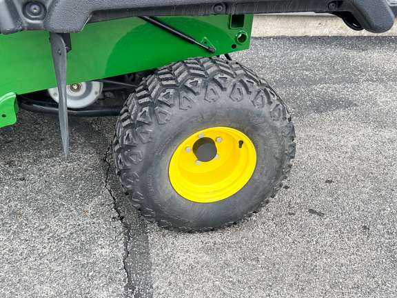 2025 John-Deere TX 4X2