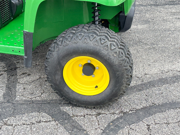 2025 John-Deere TX 4X2