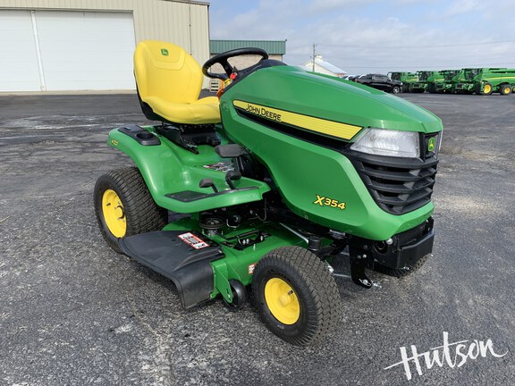 Photo of 2025 John Deere X354