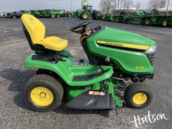 Photo of 2025 John Deere X354