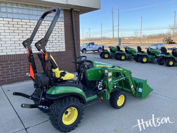 Photo of 2025 John Deere 1025R