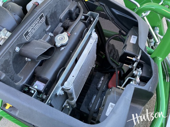 Photo of 2025 John Deere 1025R