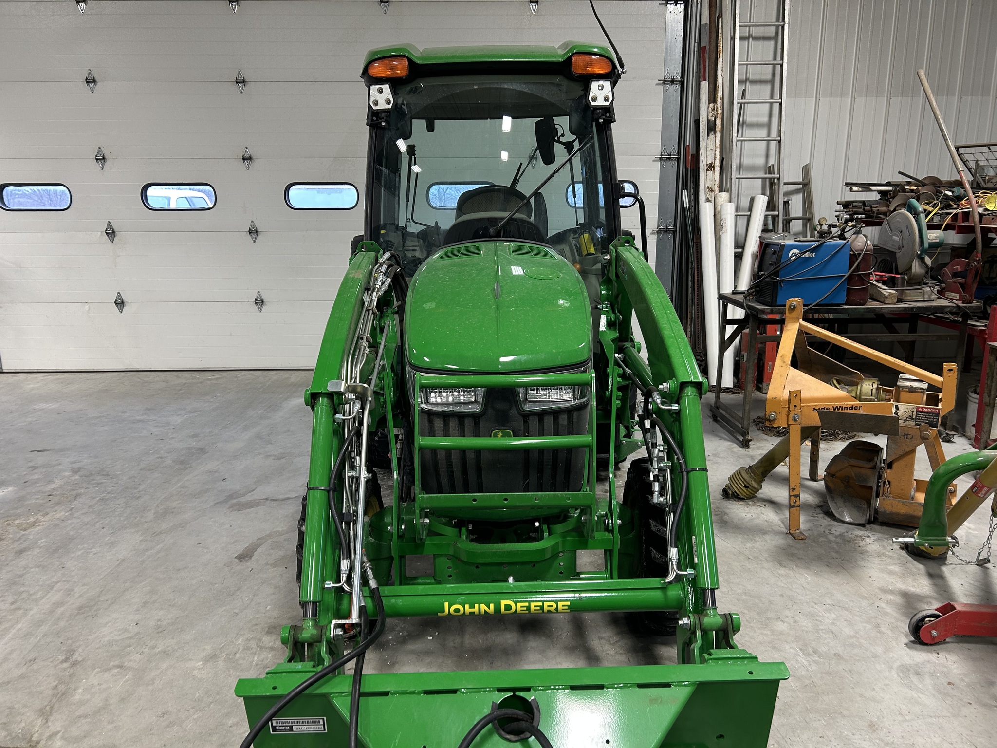  2024 John Deere 3046R at Heritage Tractor in Carthage, IL