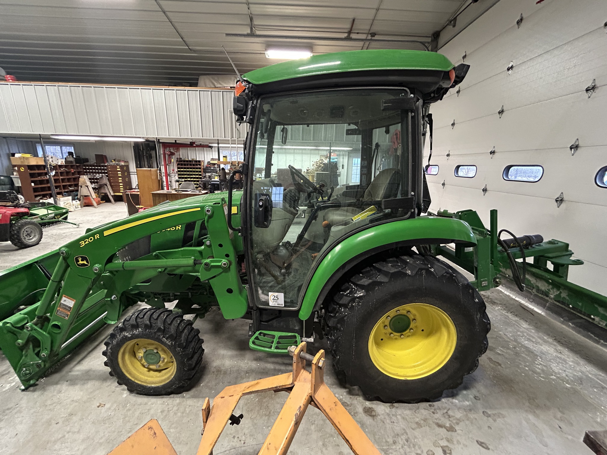  2024 John Deere 3046R at Heritage Tractor in Carthage, IL