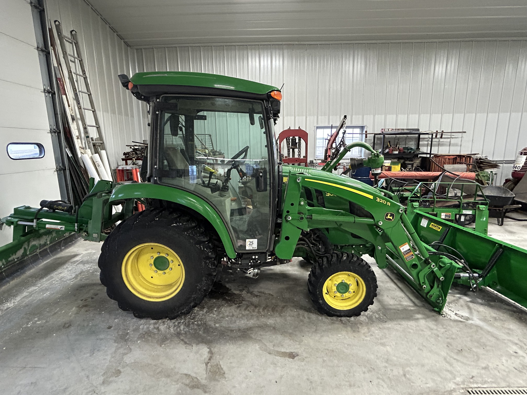  2024 John Deere 3046R at Heritage Tractor in Carthage, IL