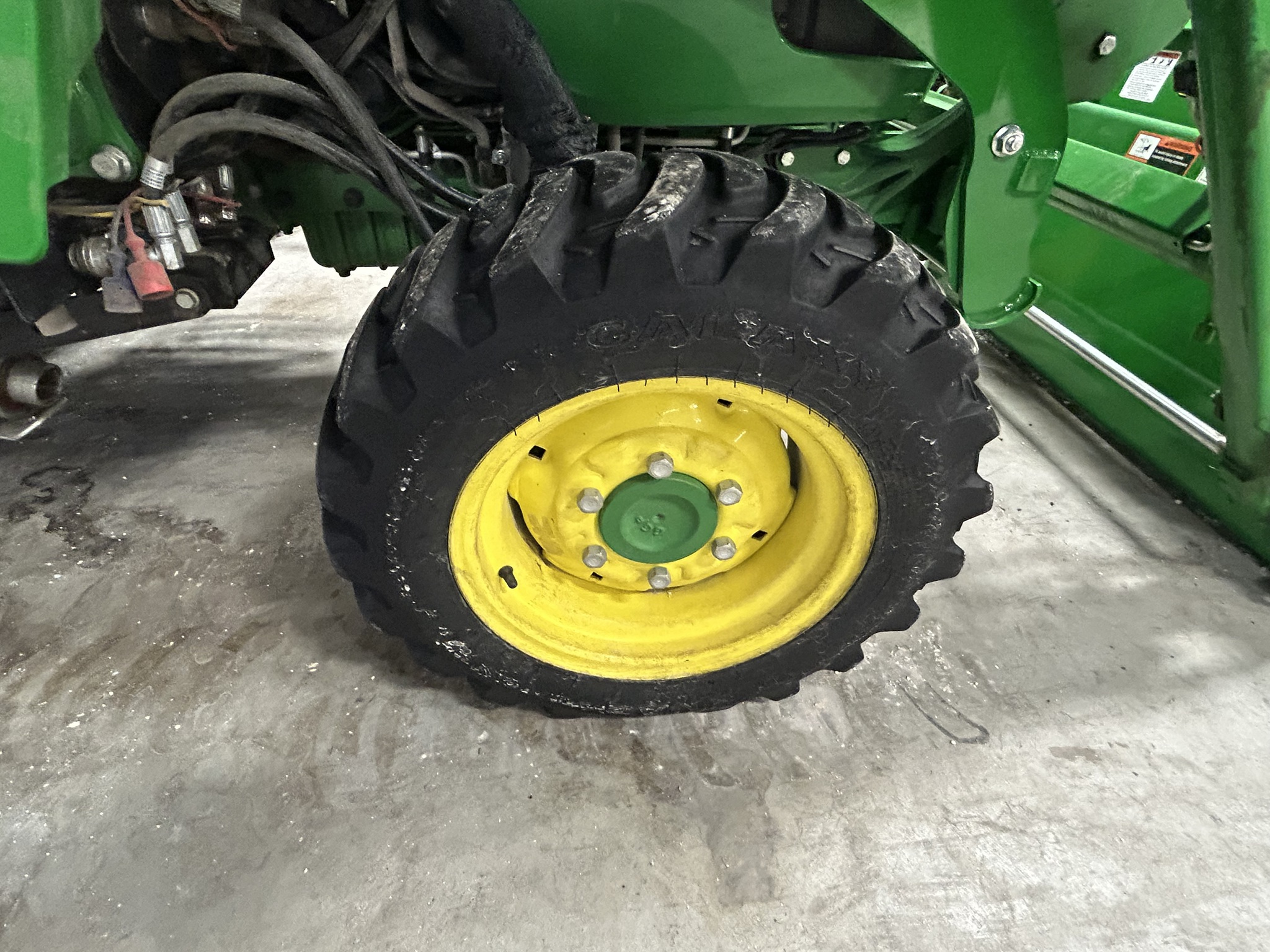  2024 John Deere 3046R at Heritage Tractor in Carthage, IL