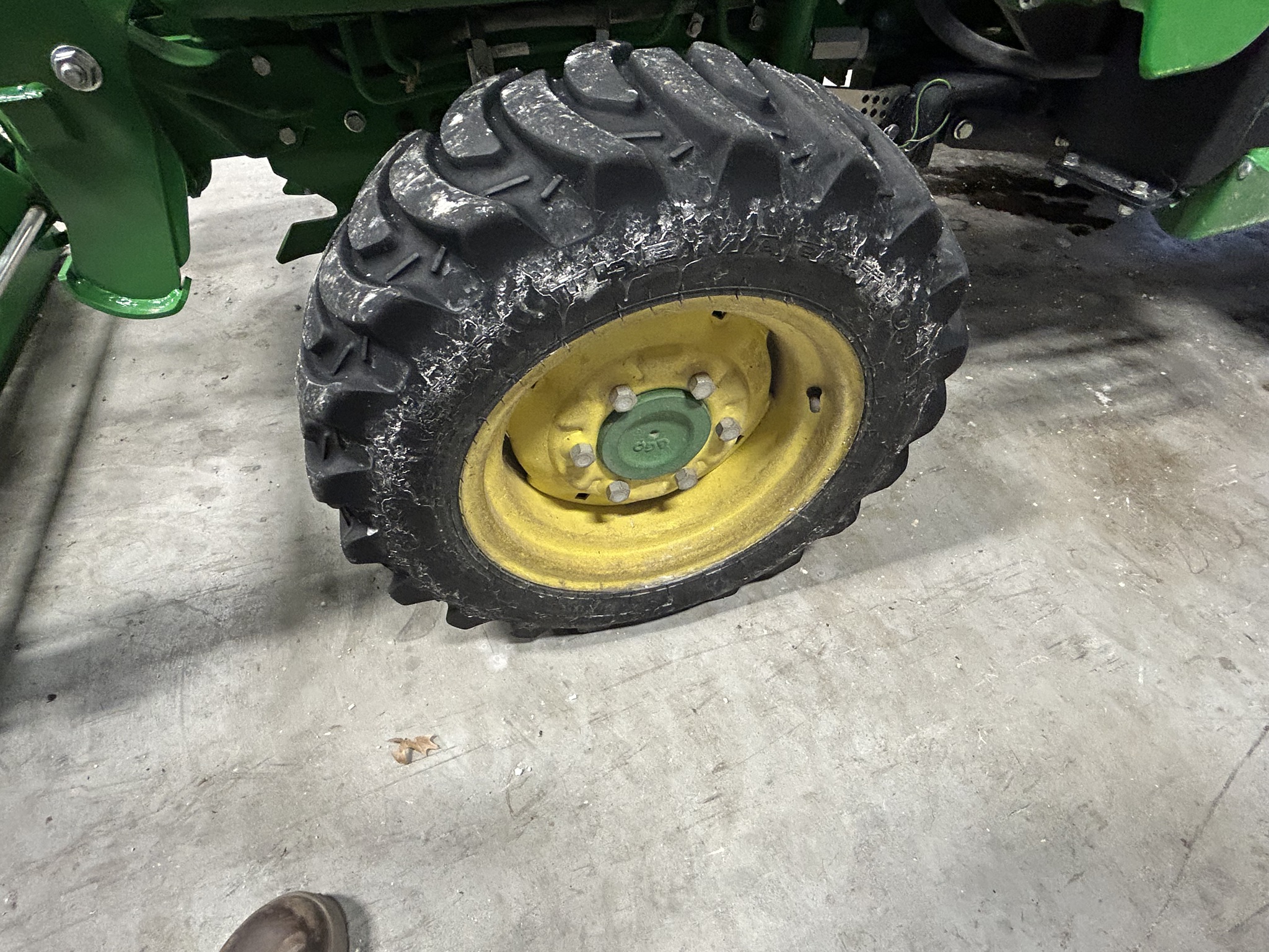  2024 John Deere 3046R at Heritage Tractor in Carthage, IL
