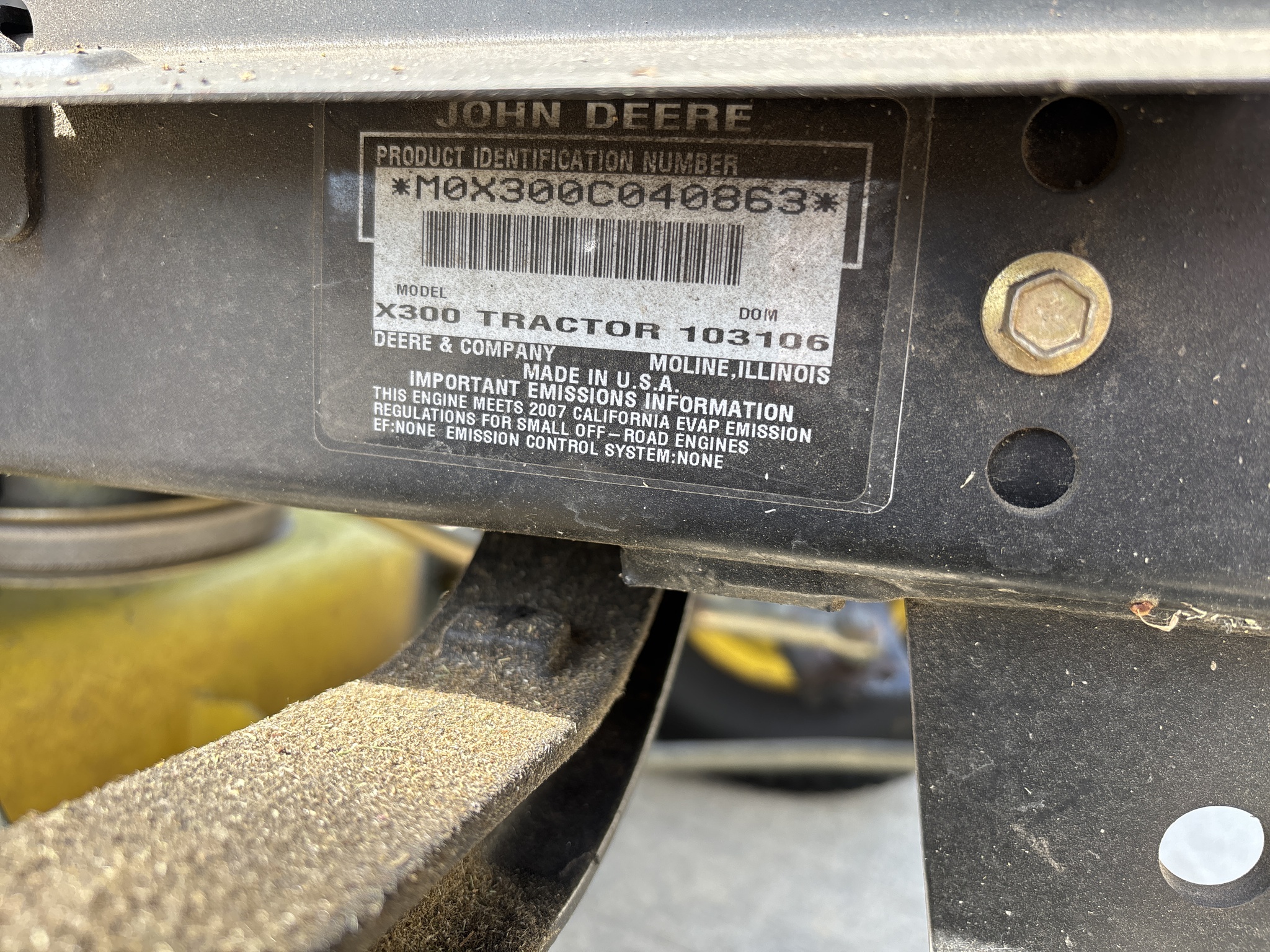 Used 2006 John Deere X300 Lawn & Garden Tractors at Koenig Equipment in Knightstown, IN - PhotoXL18