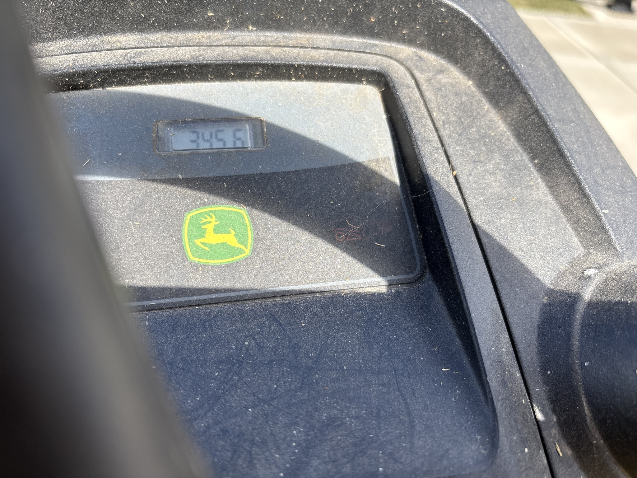 Used 2006 John Deere X300 Lawn & Garden Tractors at Koenig Equipment in Knightstown, IN - PhotoXL17