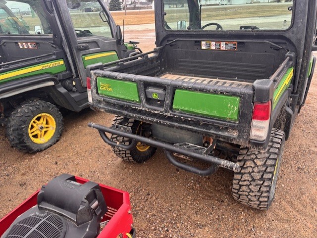 2020 John Deere XUV835M HVAC Cab Image 4