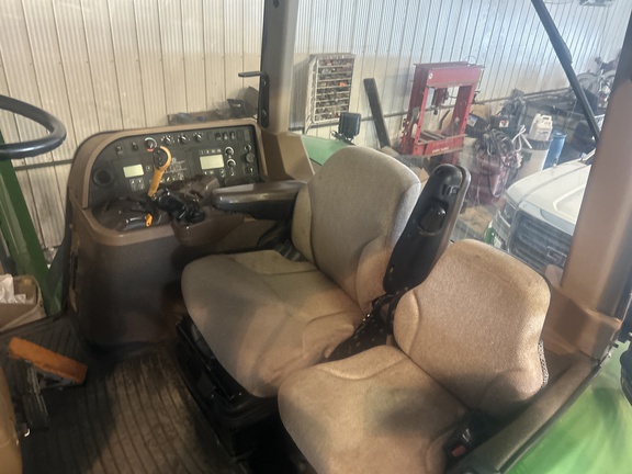 Used 2009 John Deere 7830 Row Crop Tractors at Horizon Ag & Turf in Edmonton West, AB - Photo22