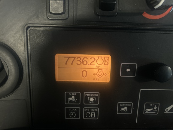 Used 2009 John Deere 7830 Row Crop Tractors at Horizon Ag & Turf in Edmonton West, AB - Photo12