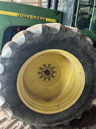 Photo of 1997 John Deere 9300