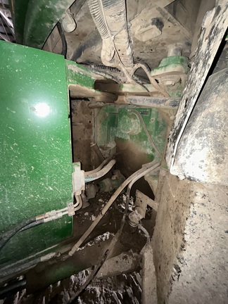 Photo of 1997 John Deere 9300