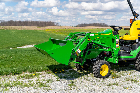 New In-Stock 2026 John Deere 1025R Compact Utility Tractors at Koenig Equipment in Bloomington, IN - Photo2