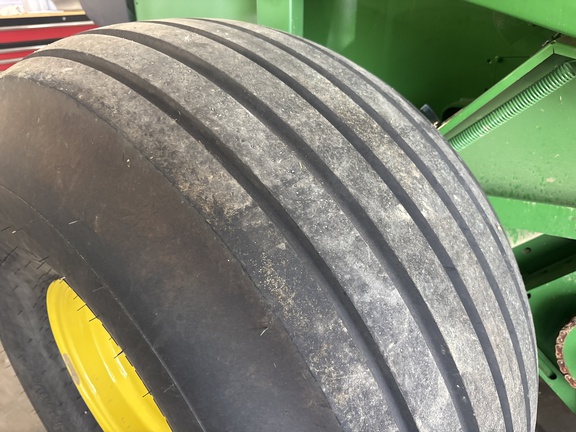 Used 2025 John Deere 561M Round Balers at Horizon Ag & Turf in Lloydminster, AB - Photo4