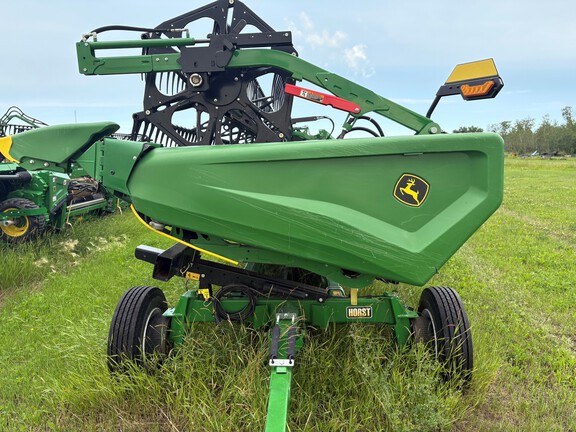 Used 2025 John Deere HDR 50 Combine Platforms at Horizon Ag & Turf in Falher, AB - Photo3