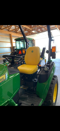 Photo of 2024 John Deere 2025R