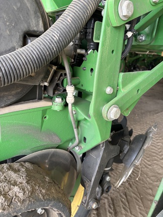 2022 John Deere 1775NT - Photo9