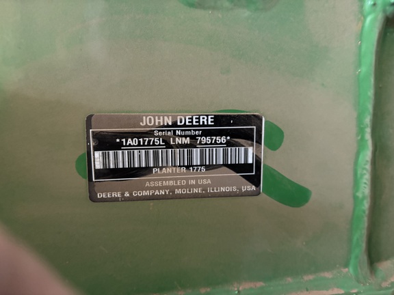 2022 John Deere 1775NT - Photo12