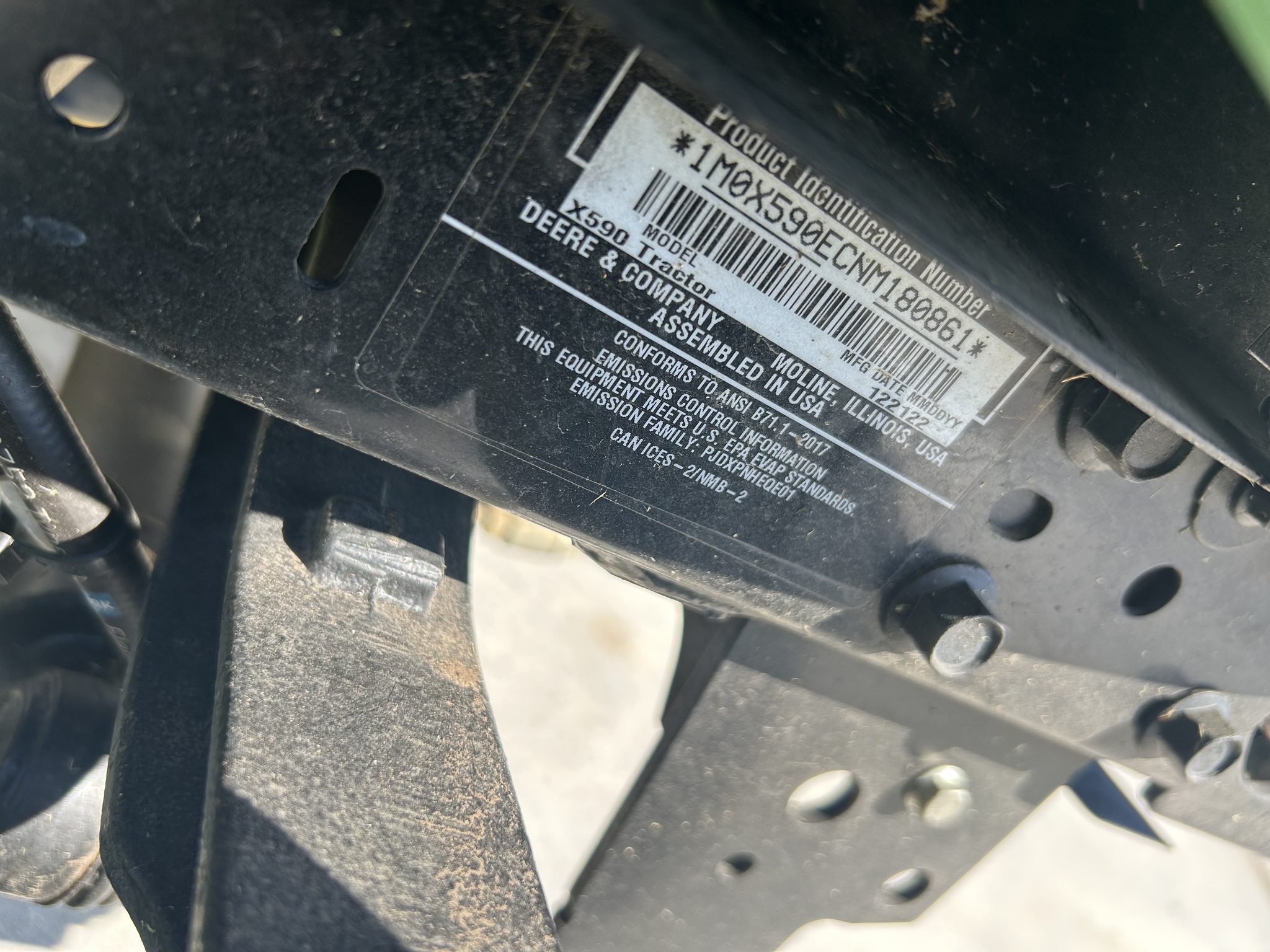  2023 John Deere X590 at Heritage Tractor in Olathe, KS