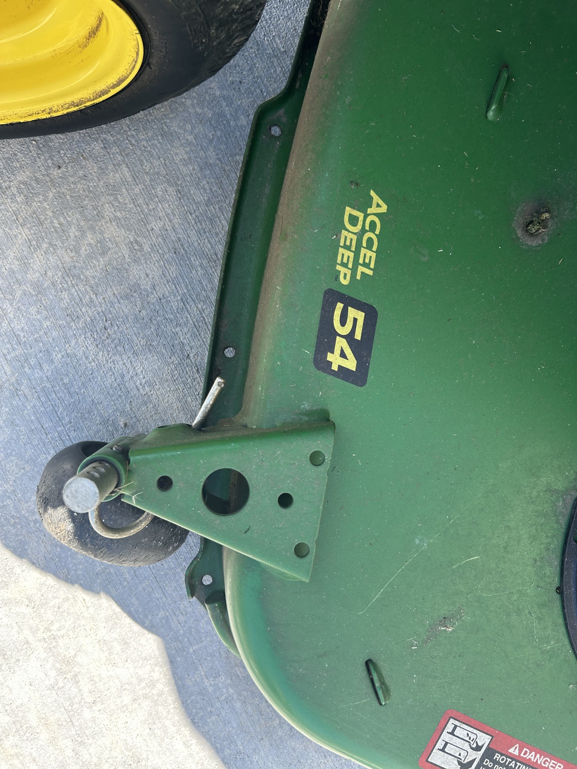  2023 John Deere X590 at Heritage Tractor in Olathe, KS