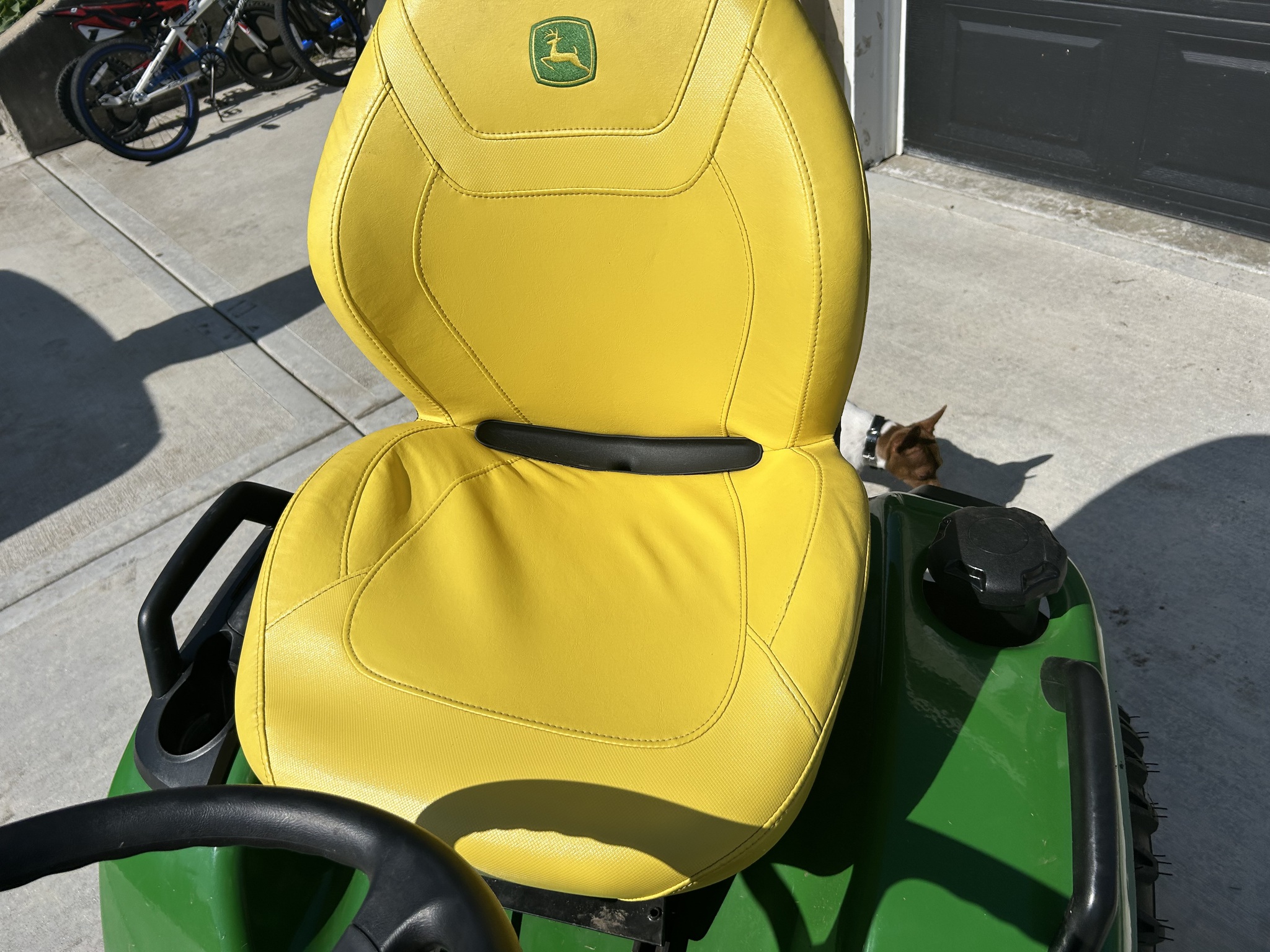  2023 John Deere X590 at Heritage Tractor in Olathe, KS