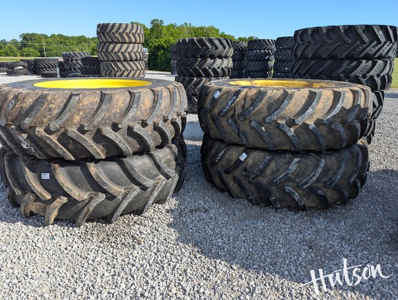 Photo of 2023 John Deere 620/70R46