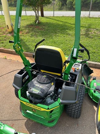 2025 John Deere Z515E-5