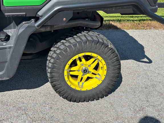2025 John-Deere XUV 845M HVAC Cab