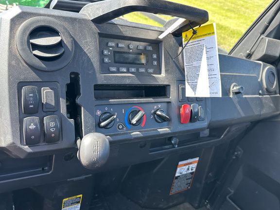 2025 John-Deere XUV 845M HVAC Cab