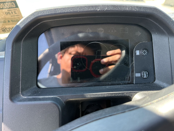 2025 John-Deere XUV 845M HVAC Cab