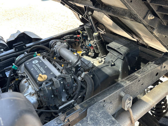 2025 John-Deere XUV 845M HVAC Cab