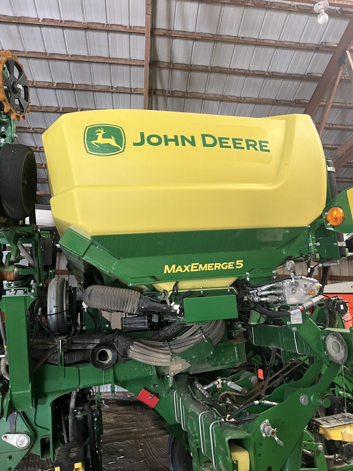 2024 John Deere 1795 Image 6