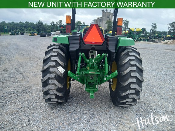 Photo of 2026 John Deere 4066M