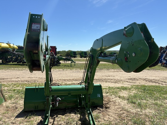 2022 John Deere 640R (6th thumbnail)