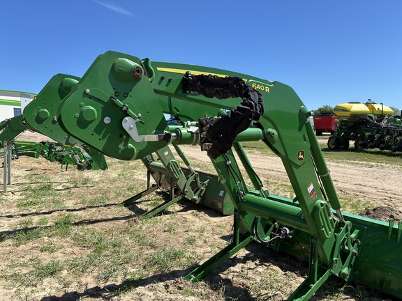 2022 John Deere 640R (3rd thumbnail)