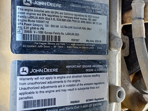 2021 John Deere 700L
