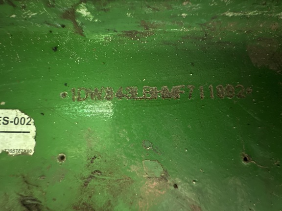 2021 John Deere 843L
