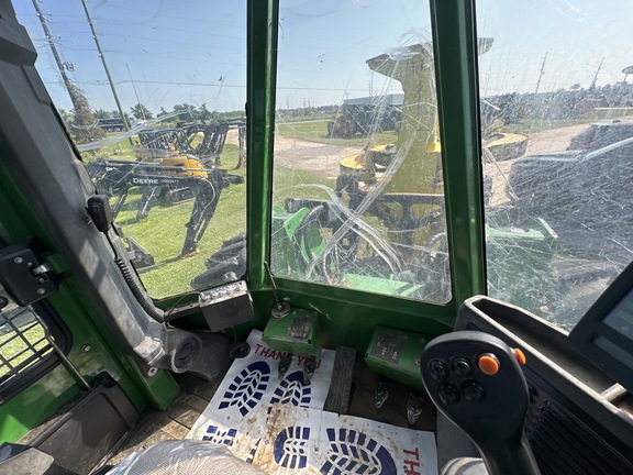 2021 John Deere 843L